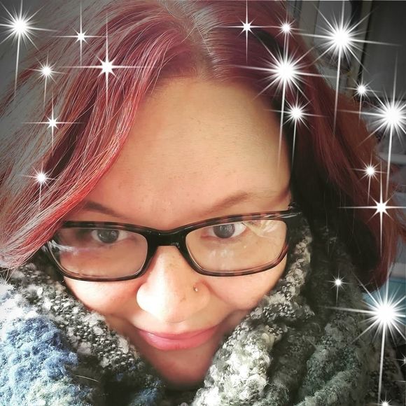 Meet your Posher, Vanessa - Picture 1 of 1